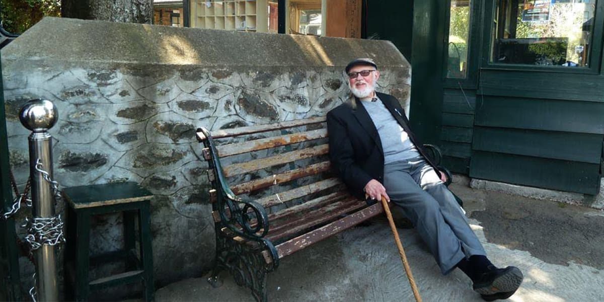 Robert ‘Bob’ Granner sitting outside KIS